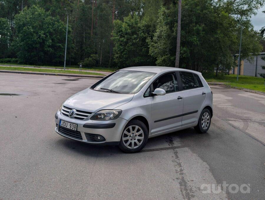 Volkswagen Golf Plus 1 generation
