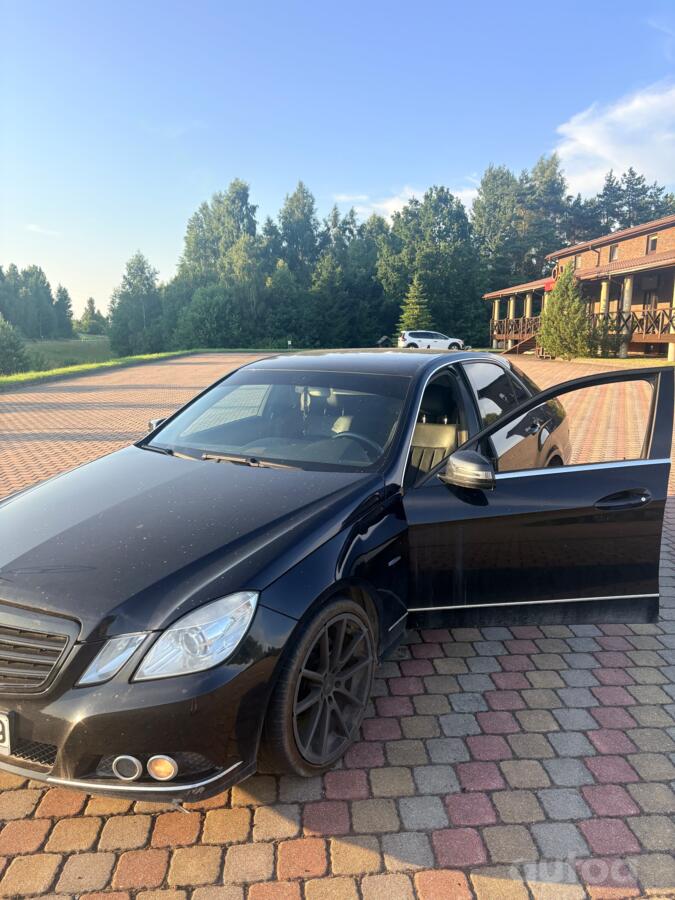Mercedes-Benz E-Class W212 Sedan