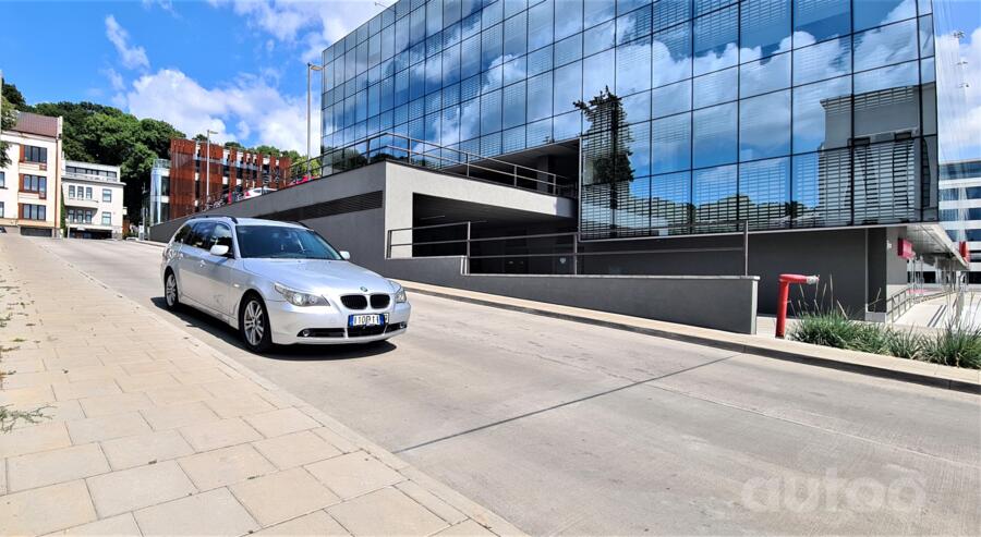 BMW 5 Series E60/E61 Touring wagon