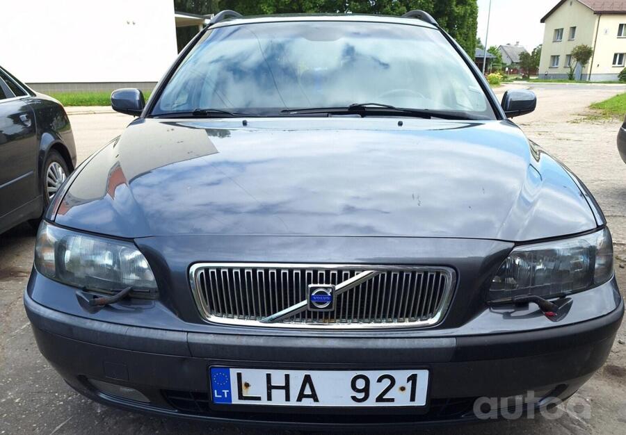 Volvo V70 2003