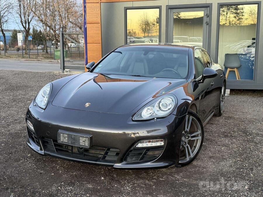 Porsche Panamera 970 Liftback