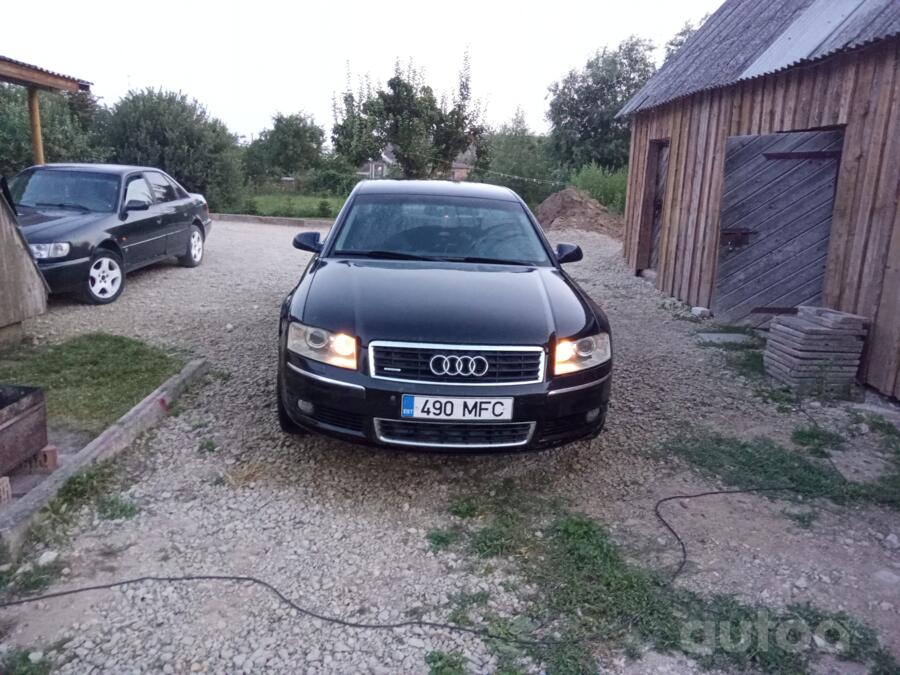 Audi A8 D3/4E Sedan