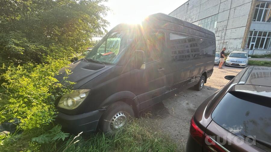 Mercedes-Benz Sprinter Second generation