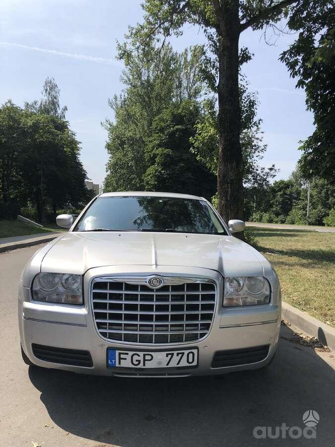 Chrysler 300C 1 generation Sedan 4-doors