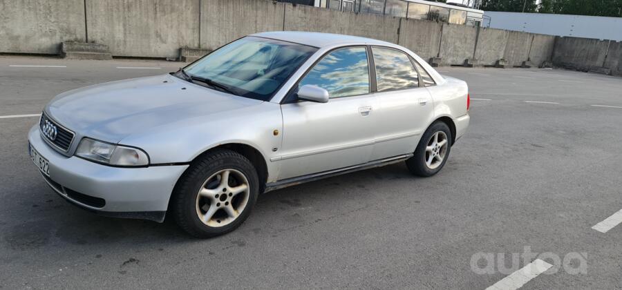 Audi A4 B5 Sedan