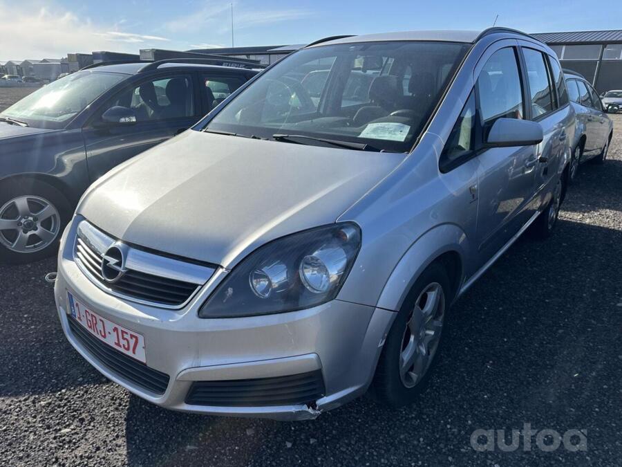 Opel Zafira B [restyling]
