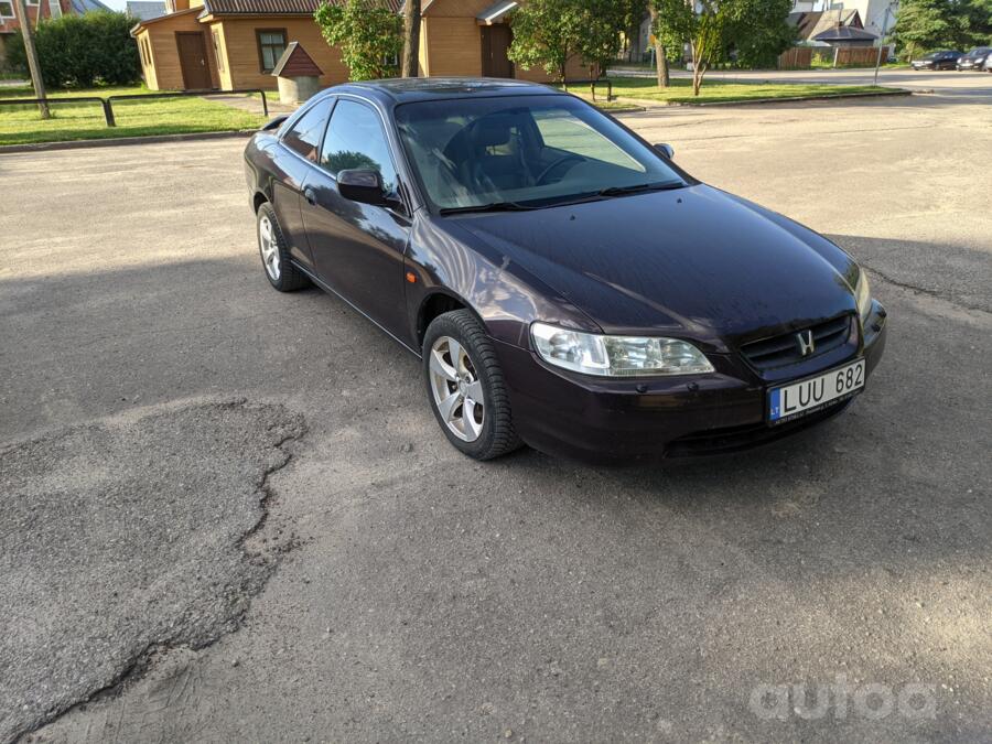 Honda Accord 6 generation US-spec Coupe