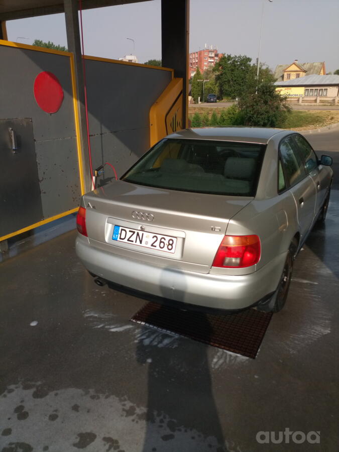 Audi A4 B5 Sedan