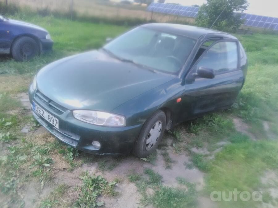 Mitsubishi Colt 5 generation