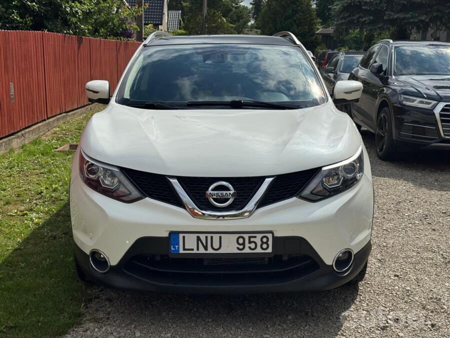 Nissan Qashqai 2 generation Crossover