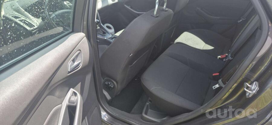 Ford Focus 3 generation [restyling] Hatchback 5-doors