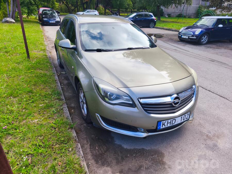 Opel Insignia A [restyling] Sports Tourer wagon 5-doors