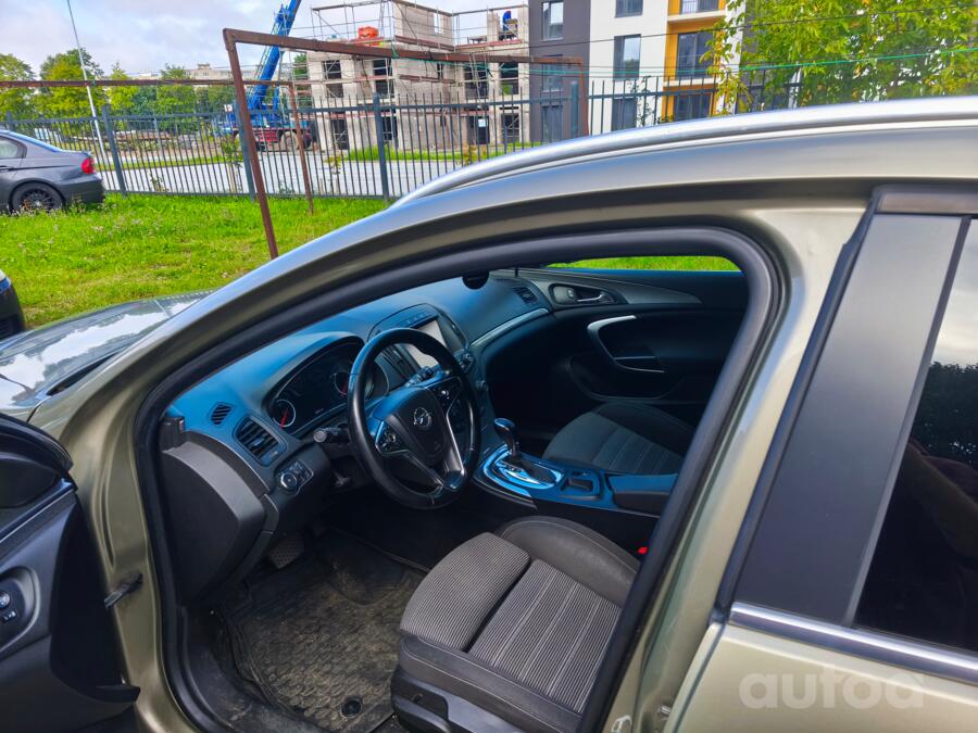 Opel Insignia A [restyling] Sports Tourer wagon 5-doors