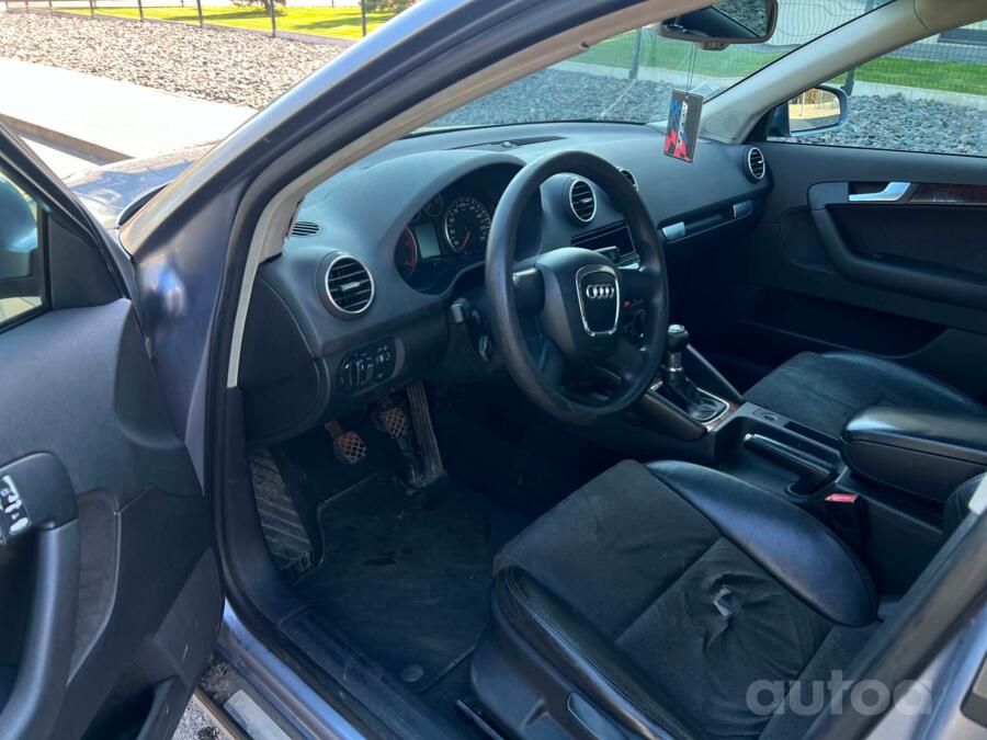 Audi A3 8P/8PA [restyling] Sportback hatchback 5-doors