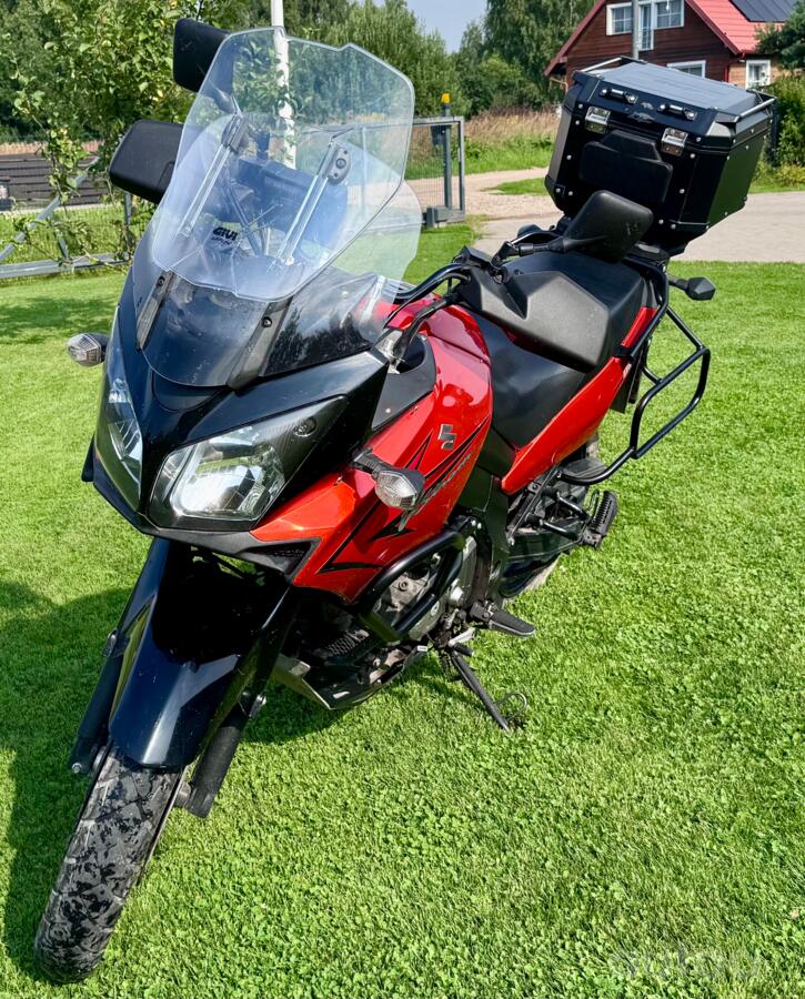 Suzuki V-Strom 650