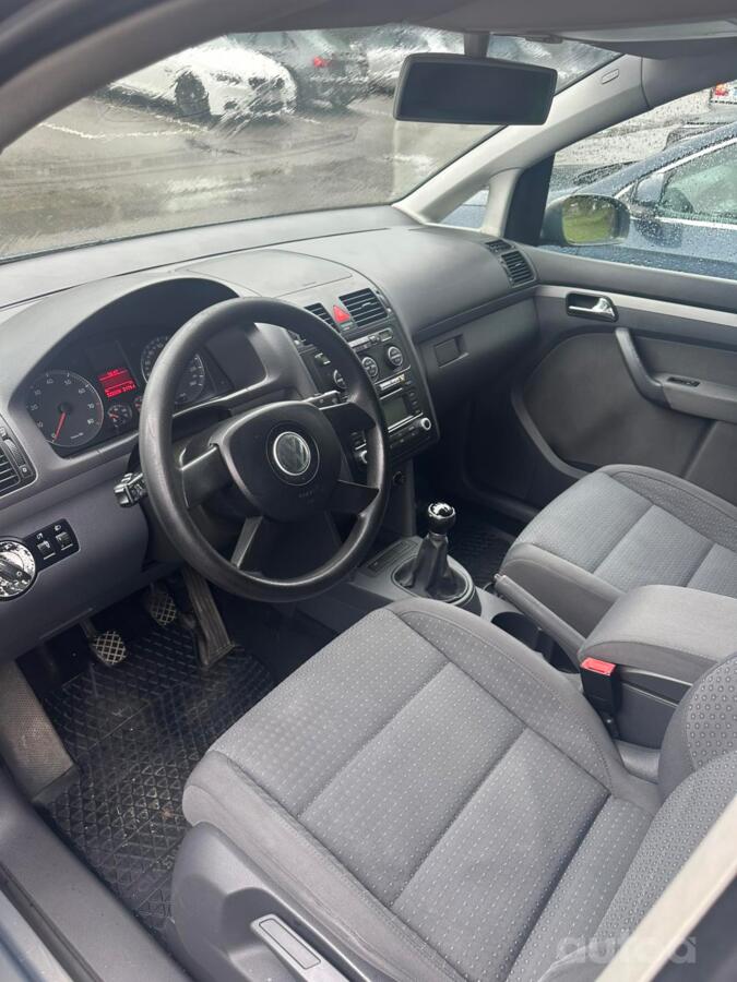 Volkswagen Touran 1 generation Minivan