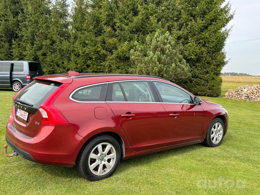 Volvo V60 1 generation wagon