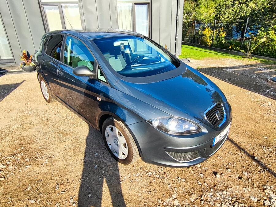 SEAT Toledo 3 generation Hatchback