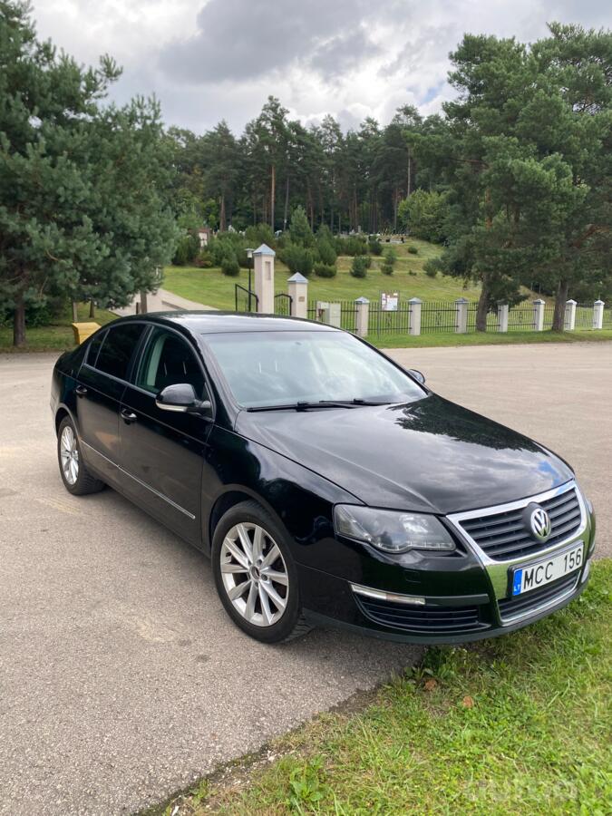 Volkswagen Passat B6 Sedan 4-doors