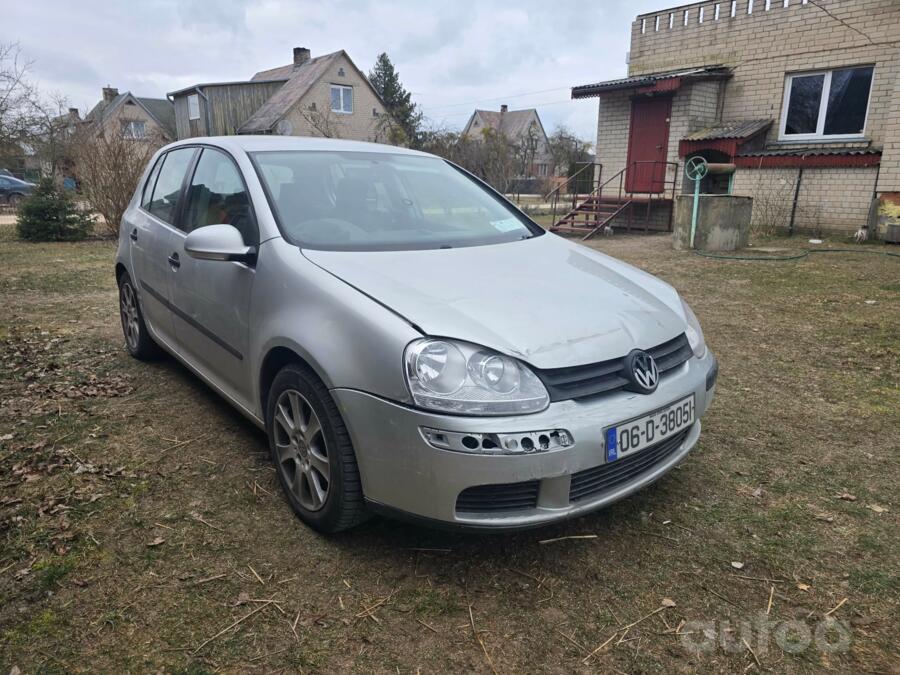 Volkswagen Golf 5 generation Hatchback 5-doors