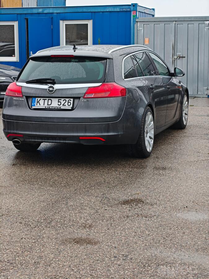 Opel Insignia A Sports Tourer wagon 5-doors