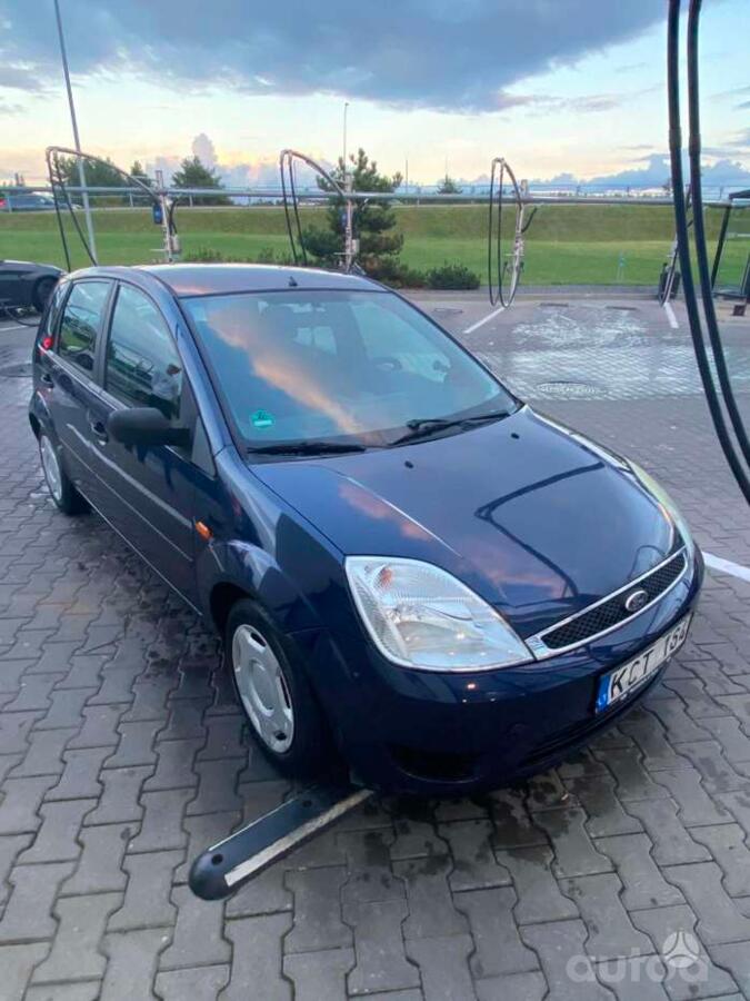 Ford Fiesta 5 generation Hatchback 5-doors