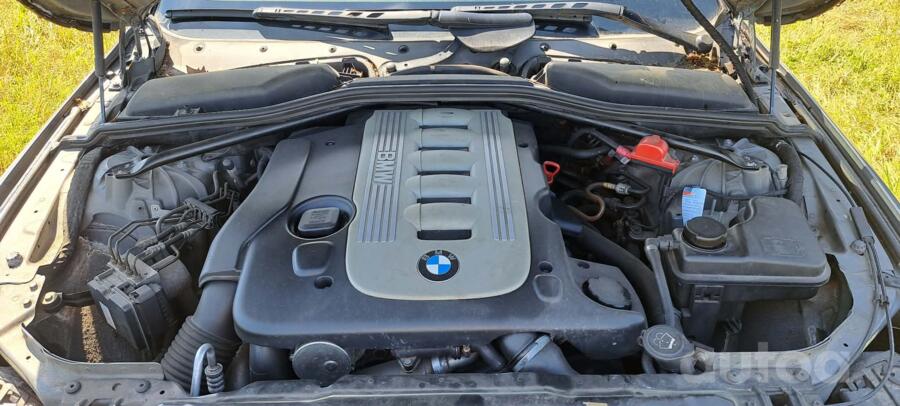 BMW 525 2012