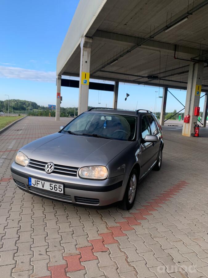 Volkswagen Golf 4 generation wagon