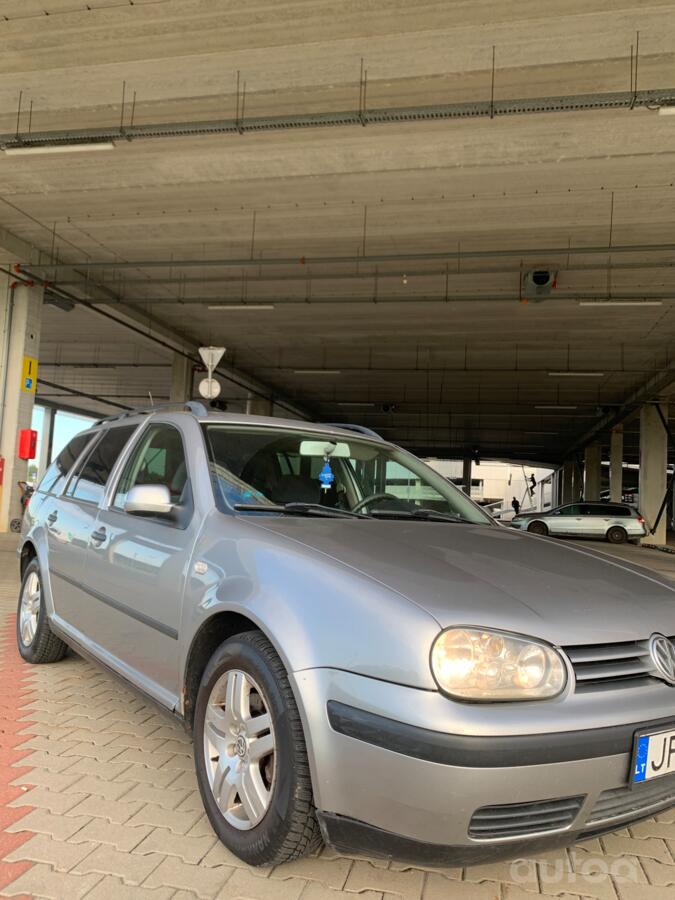 Volkswagen Golf 4 generation wagon