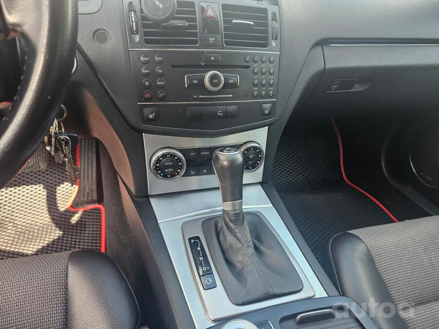 Mercedes-Benz C-Class W204/S204 wagon 5-doors