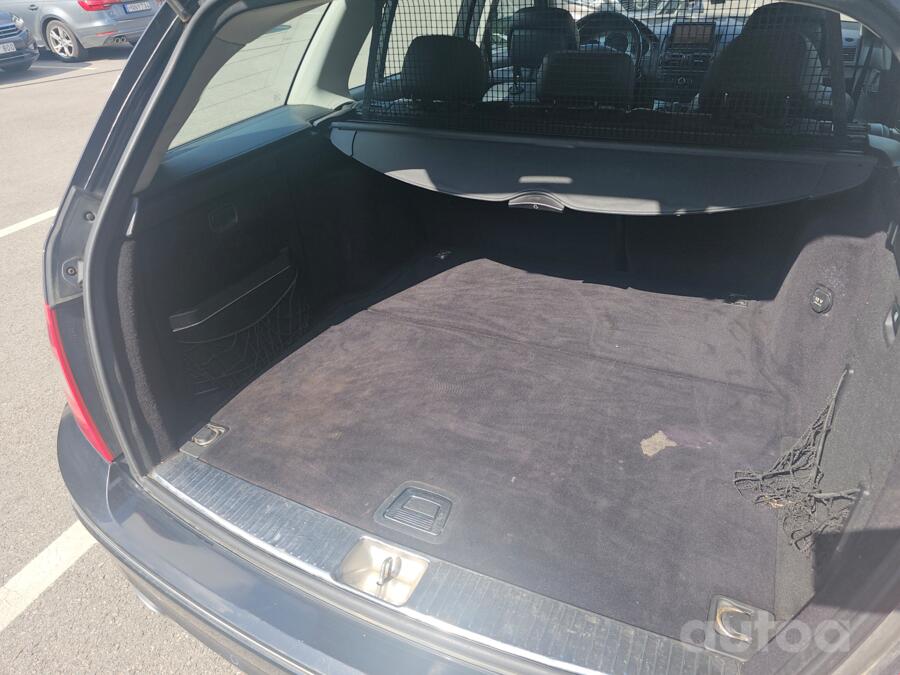 Mercedes-Benz C-Class W204/S204 wagon 5-doors
