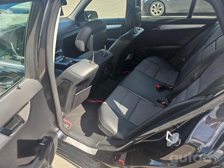 Mercedes-Benz C-Class W204/S204 wagon 5-doors