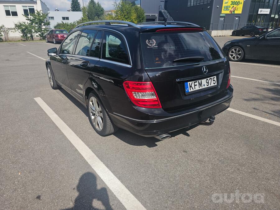 Mercedes-Benz C-Class W204/S204 wagon 5-doors