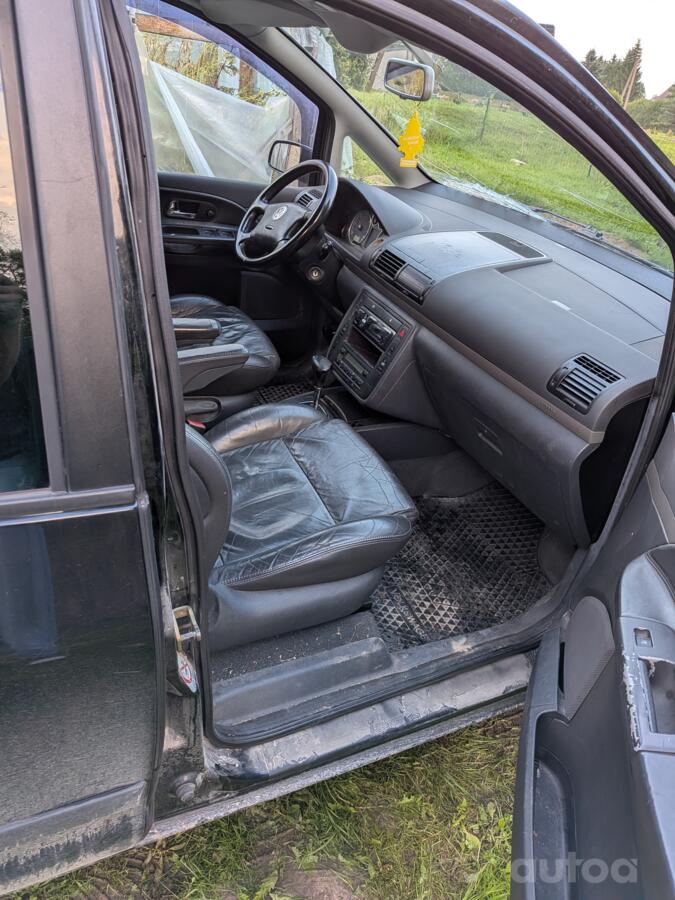 Volkswagen Sharan 1 generation [restyling] Minivan