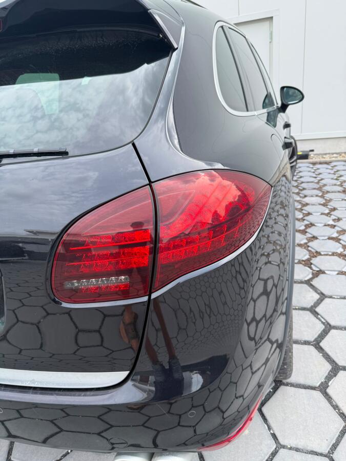 Porsche Cayenne 958 Crossover