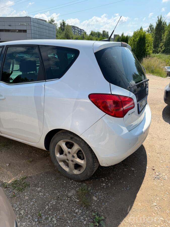 Opel Meriva 2 generation [restyling] Minivan