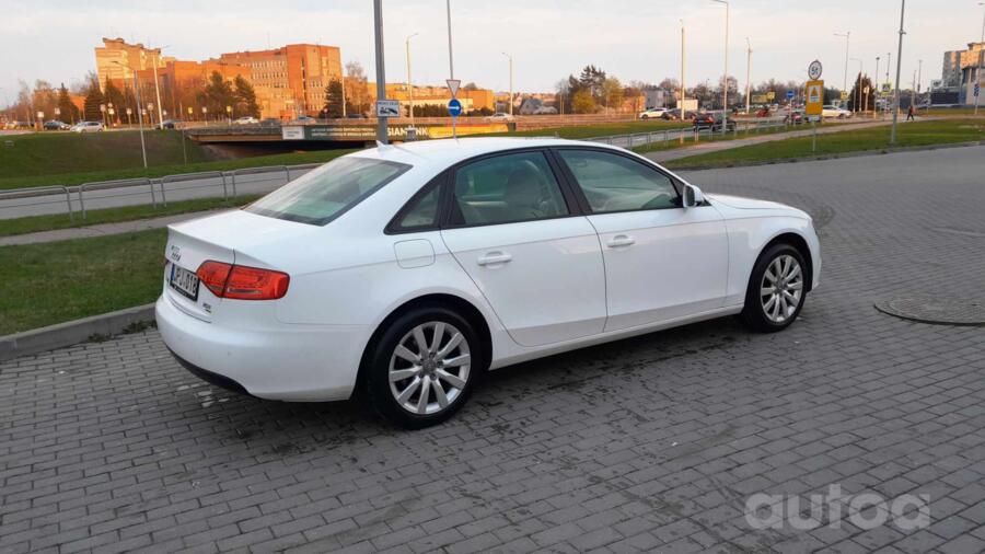 Audi A4 B8/8K Sedan 4-doors