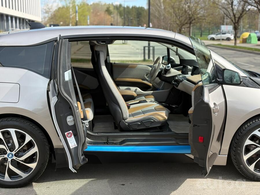 BMW i3 I01 Hatchback