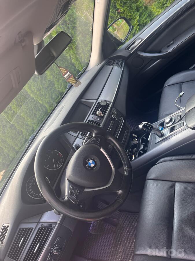 BMW X5 E70 Crossover