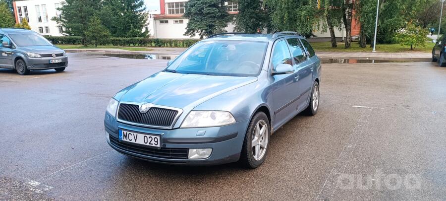 Skoda Octavia 2 generation Combi wagon 5-doors