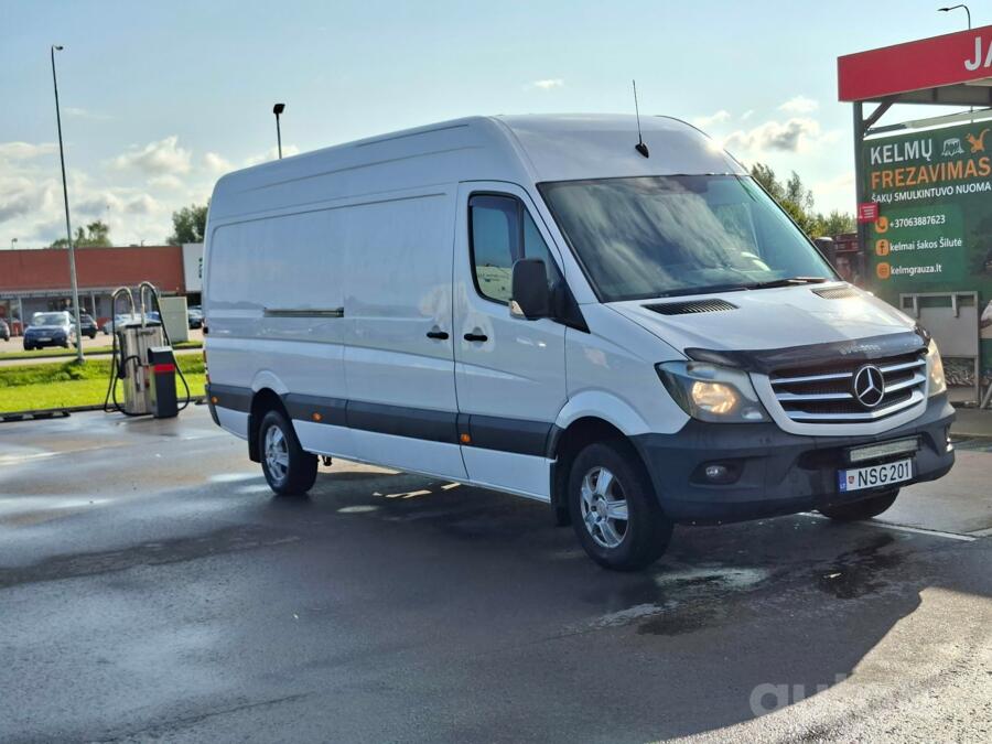 Mercedes-Benz Sprinter Second generation