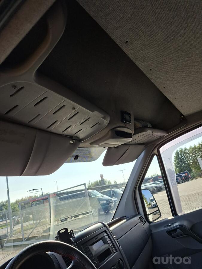 Mercedes-Benz Sprinter Second generation