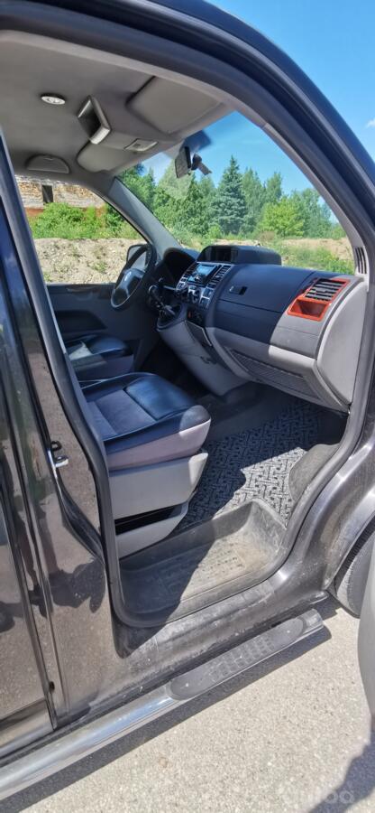 Volkswagen Transporter T5 Minivan 4-doors