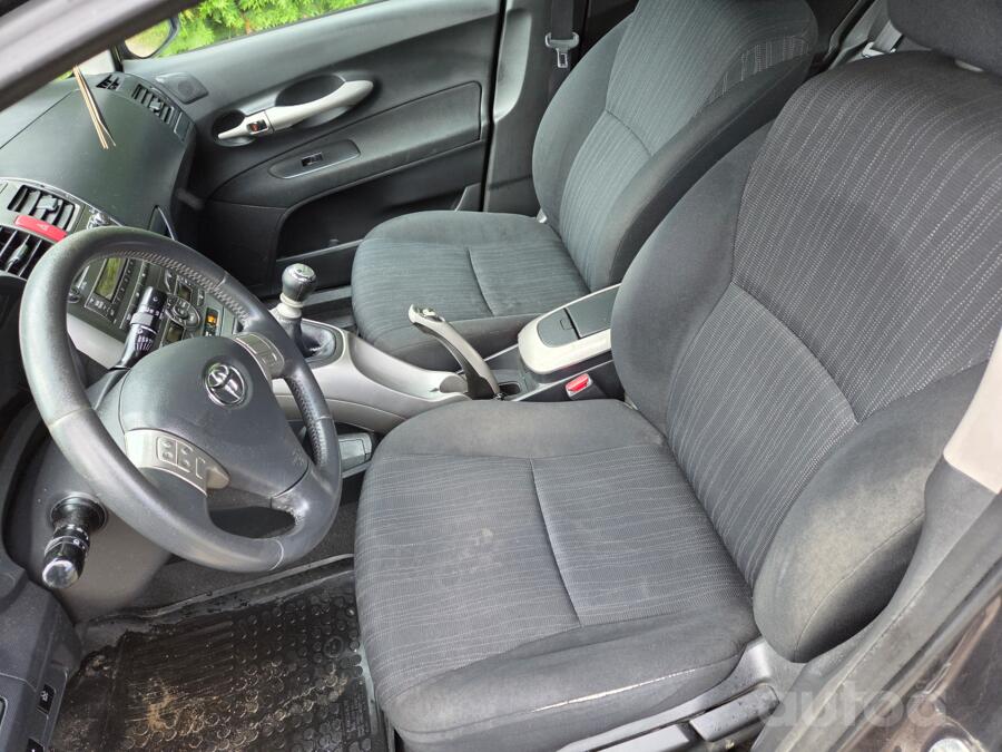 Toyota Auris 1 generation Hatchback 5-doors