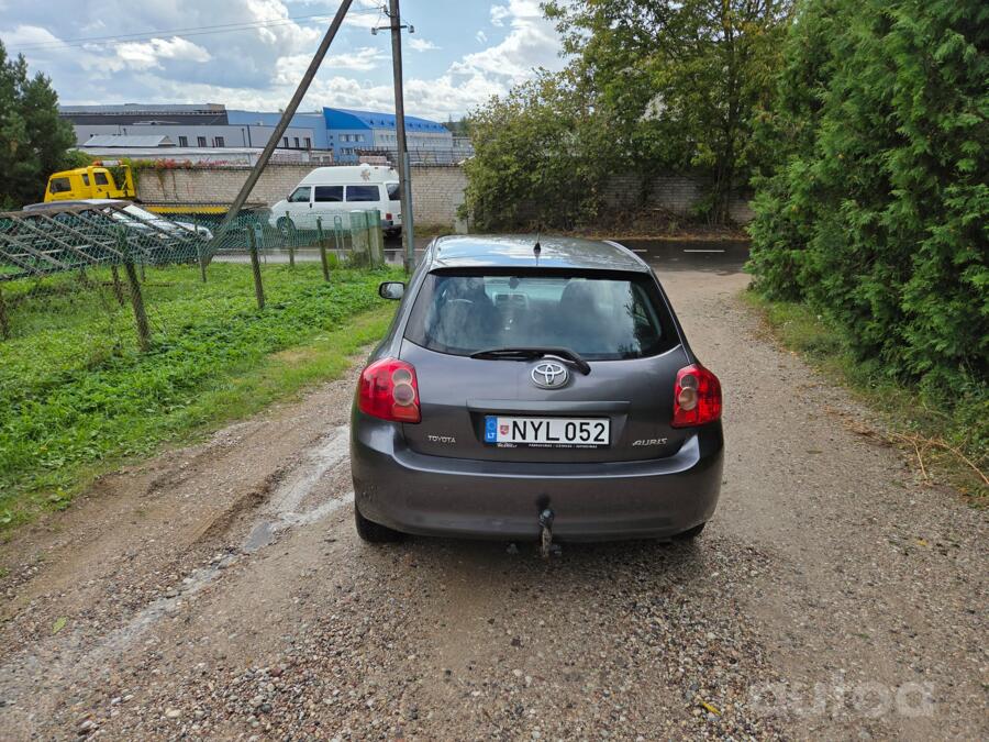Toyota Auris 1 generation Hatchback 5-doors