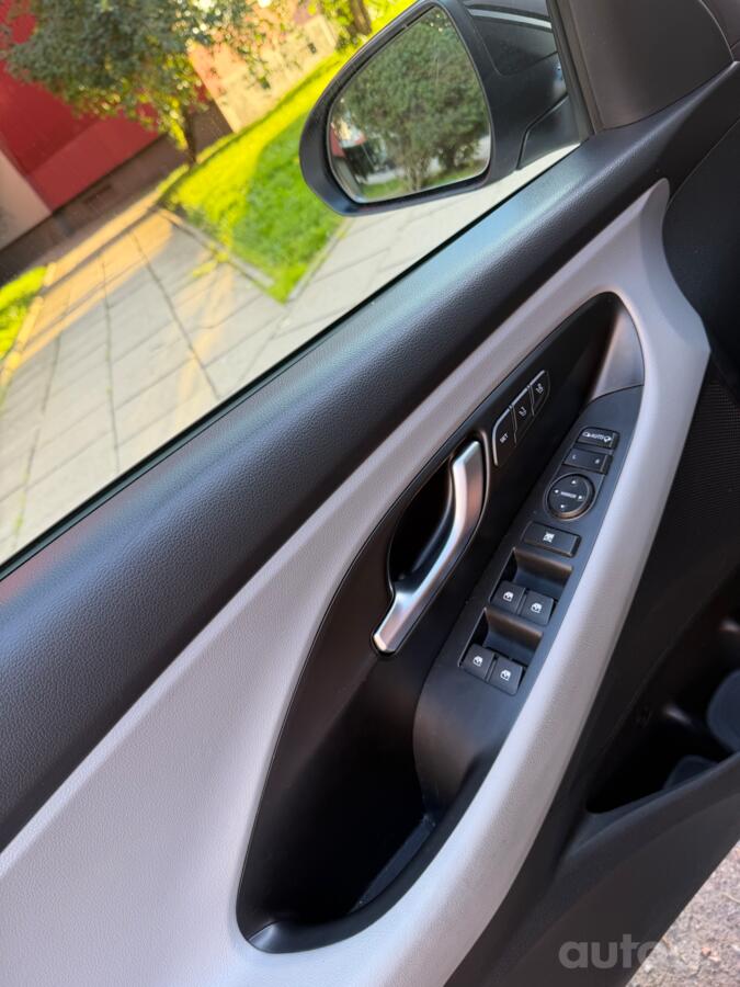 Hyundai i30 PD Hatchback
