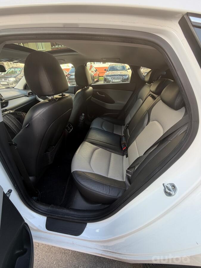 Hyundai i30 PD Hatchback