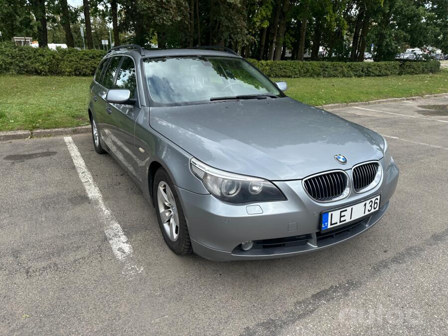 BMW 5 Series E60/E61 Touring wagon