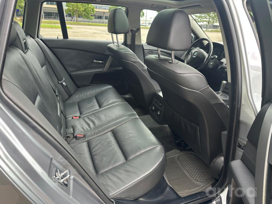 BMW 5 Series E60/E61 Touring wagon