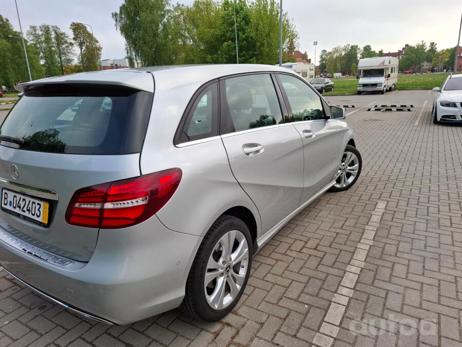 Mercedes-Benz B-Class W247 Hatchback